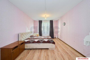 Фото №4: 2-комнатная квартира 70 м² - Краснодар, мкр. Восточно-Кругликовский, ул. им. Героя Яцкова И.В., 28