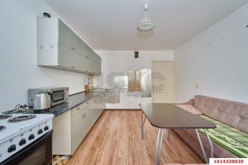Фото №2: 2-комнатная квартира 70 м² - Краснодар, мкр. Восточно-Кругликовский, ул. им. Героя Яцкова И.В., 28