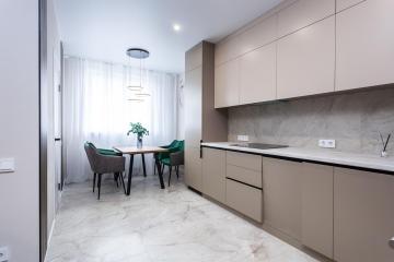 Фото №1: 1-комнатная квартира 45 м² - Краснодар, мкр. Центральный внутригородской округ, ул. Железнодорожная, 23/1