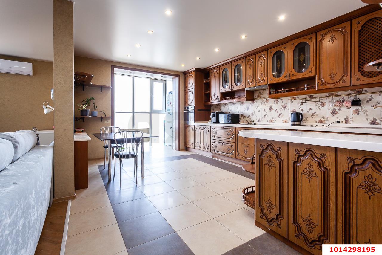 Фото №1: 2-комнатная квартира 86 м² - Краснодар, Центральный, ул. Промышленная, 49