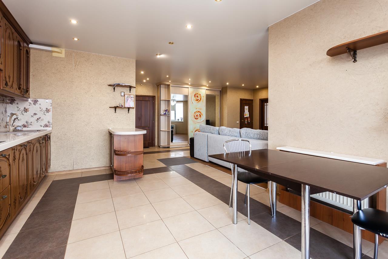 Фото №3: 2-комнатная квартира 86 м² - Краснодар, Центральный внутригородской округ, мкр. Центральный, ул. Промышленная, 49