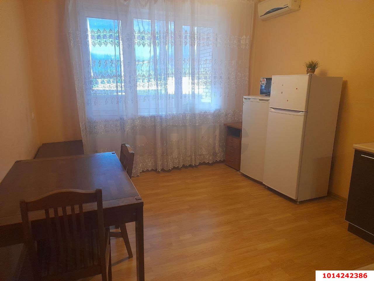 Фото №2: 1-комнатная квартира 54 м² - Краснодар, Центральный, ул. Березанская, 89