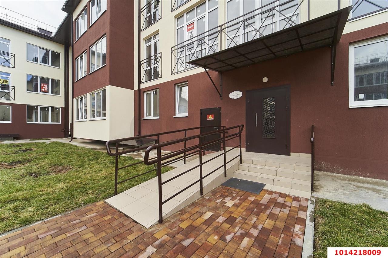 Фото №1: 1-комнатная квартира 34 м² - Краснодар, жилой комплекс Усадьба, ул. имени Валерия Вишневецкого, 9