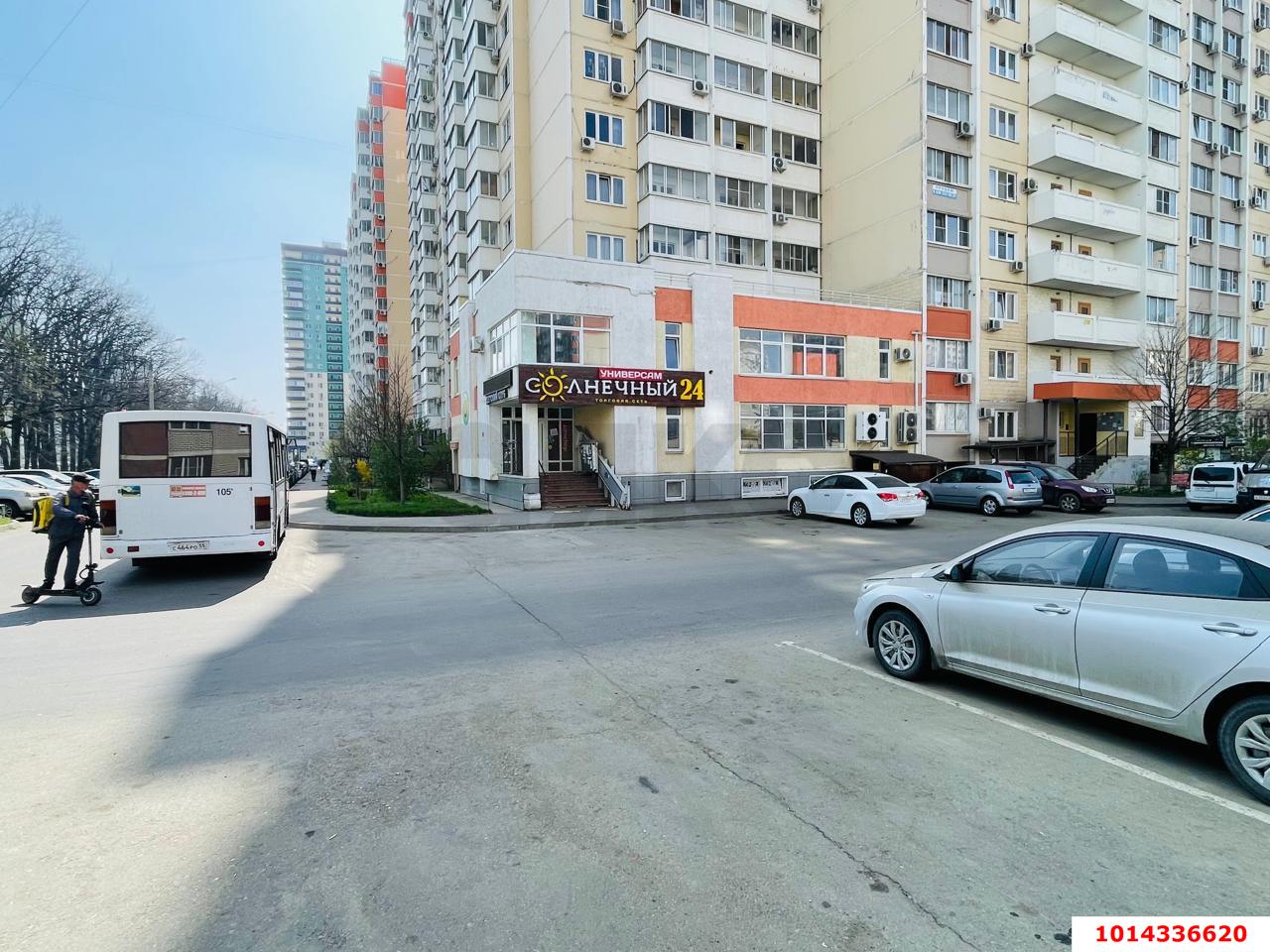 Фото №1: Торговое помещение 209 м² - Краснодар, Восточно-Кругликовский, ул. Героев-Разведчиков, 26