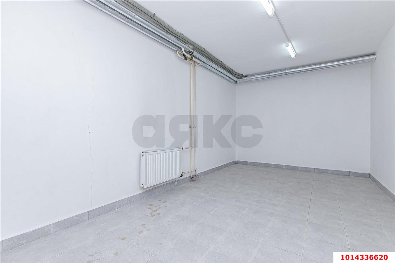 Фото №10: Торговое помещение 209 м² - Краснодар, Восточно-Кругликовский, ул. Героев-Разведчиков, 26