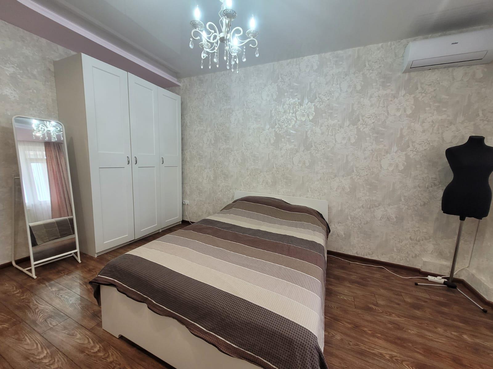 Фото №4: 3-комнатная квартира 84 м² - Краснодар, ЖК Дом у Озера, Карасунский внутригородской округ, жилой комплекс Дом у Озера, Центральный внутригородской округ, мкр. Черёмушки, ул. Селезнёва, 104/1