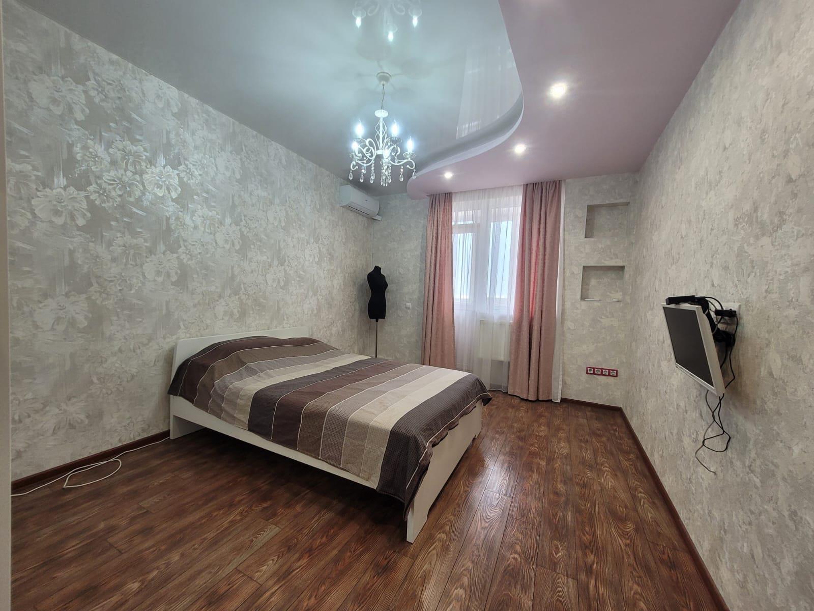 Фото №3: 3-комнатная квартира 84 м² - Краснодар, ЖК Дом у Озера, Карасунский внутригородской округ, жилой комплекс Дом у Озера, Центральный внутригородской округ, мкр. Черёмушки, ул. Селезнёва, 104/1