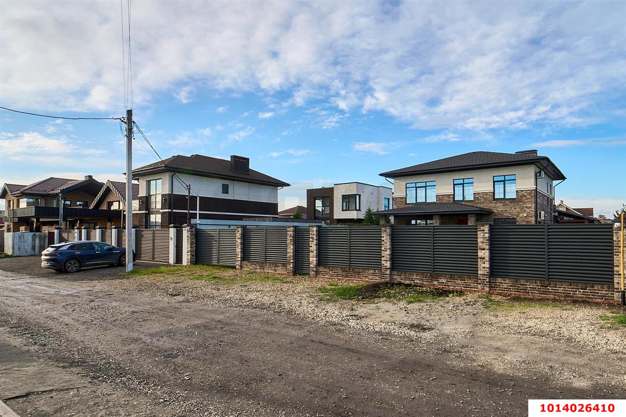 Фото №14: Дом 200 м² + 8 сот. - Краснодар, 2-я Площадка, ул. Н.Э. Гаджимагомедова