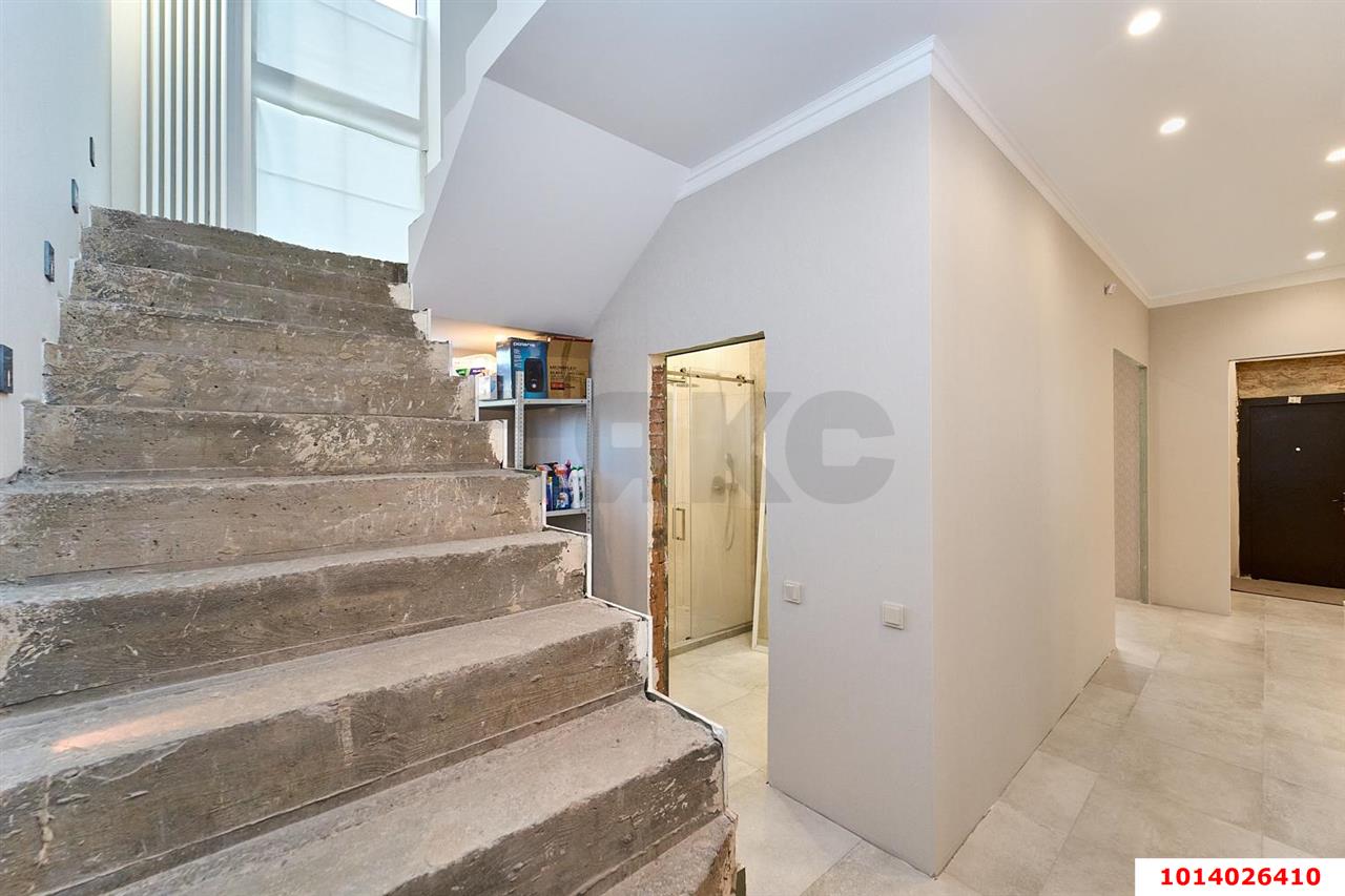 Фото №8: Дом 200 м² + 8 сот. - Краснодар, 2-я Площадка, ул. Н.Э. Гаджимагомедова