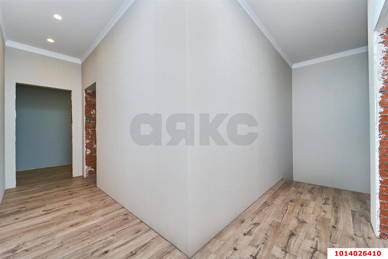 Фото №12: Дом 200 м² + 8 сот. - Краснодар, 2-я Площадка, ул. Н.Э. Гаджимагомедова