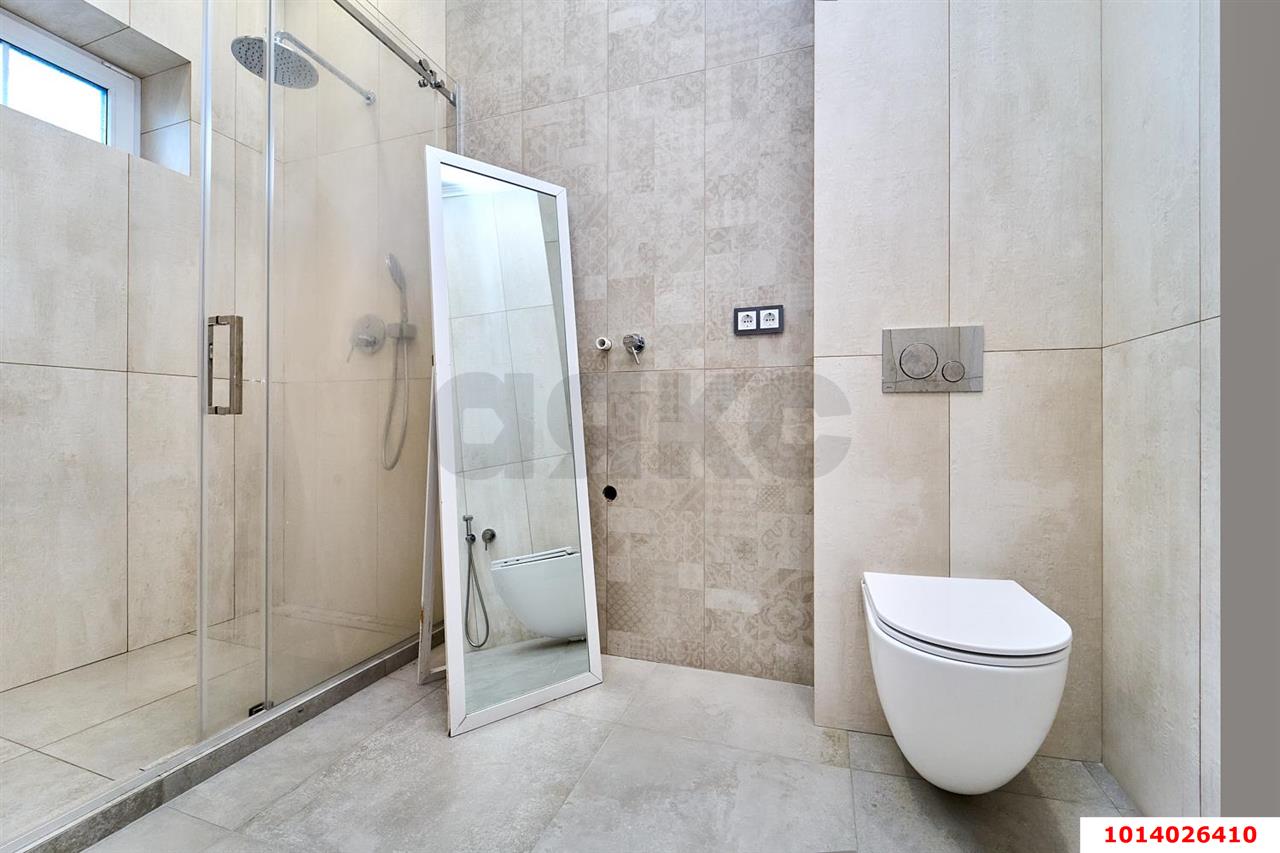 Фото №9: Дом 200 м² + 8 сот. - Краснодар, 2-я Площадка, ул. Н.Э. Гаджимагомедова