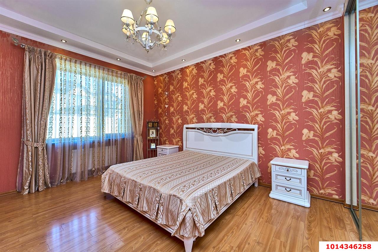 Фото №9: Дом 235 м² + 8 сот. - Краснодар, Прикубанский внутригородской округ, мкр. Сады Калинина, ул. Милицейская, 10