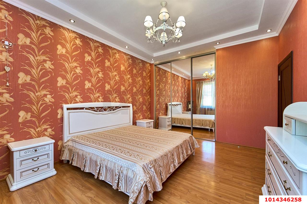 Фото №8: Дом 235 м² + 8 сот. - Краснодар, Прикубанский внутригородской округ, мкр. Сады Калинина, ул. Милицейская, 10