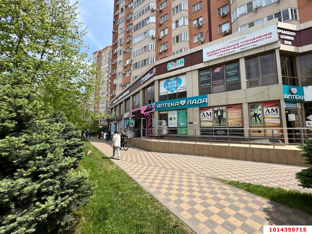 Фото №1: Торговое помещение 157 м² - Краснодар, жилой комплекс Смоленский, ул. Восточно-Кругликовская, 30