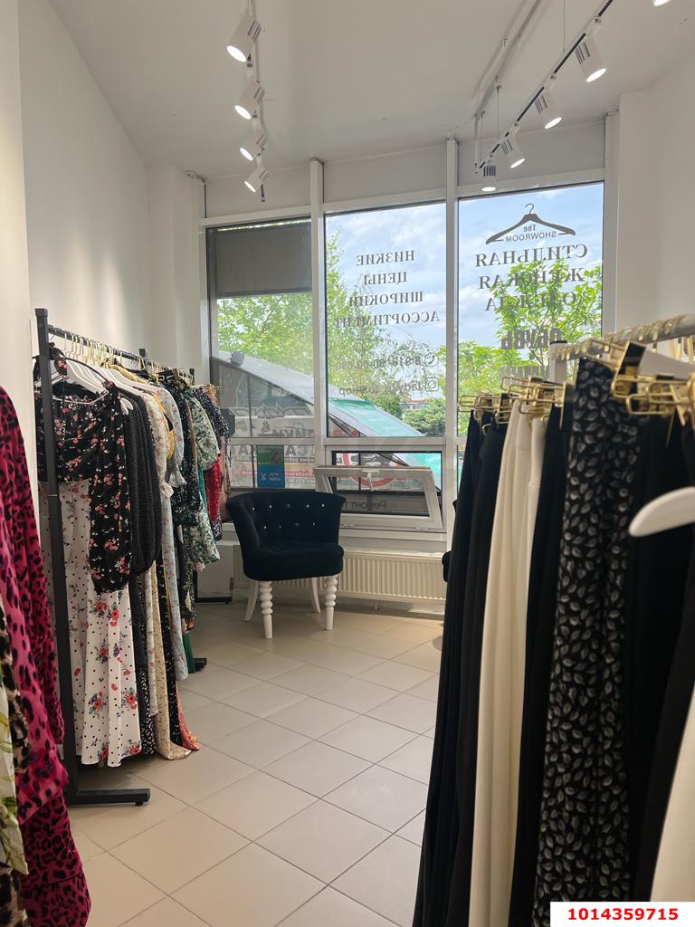 Фото №4: Торговое помещение 157 м² - Краснодар, жилой комплекс Смоленский, ул. Восточно-Кругликовская, 30