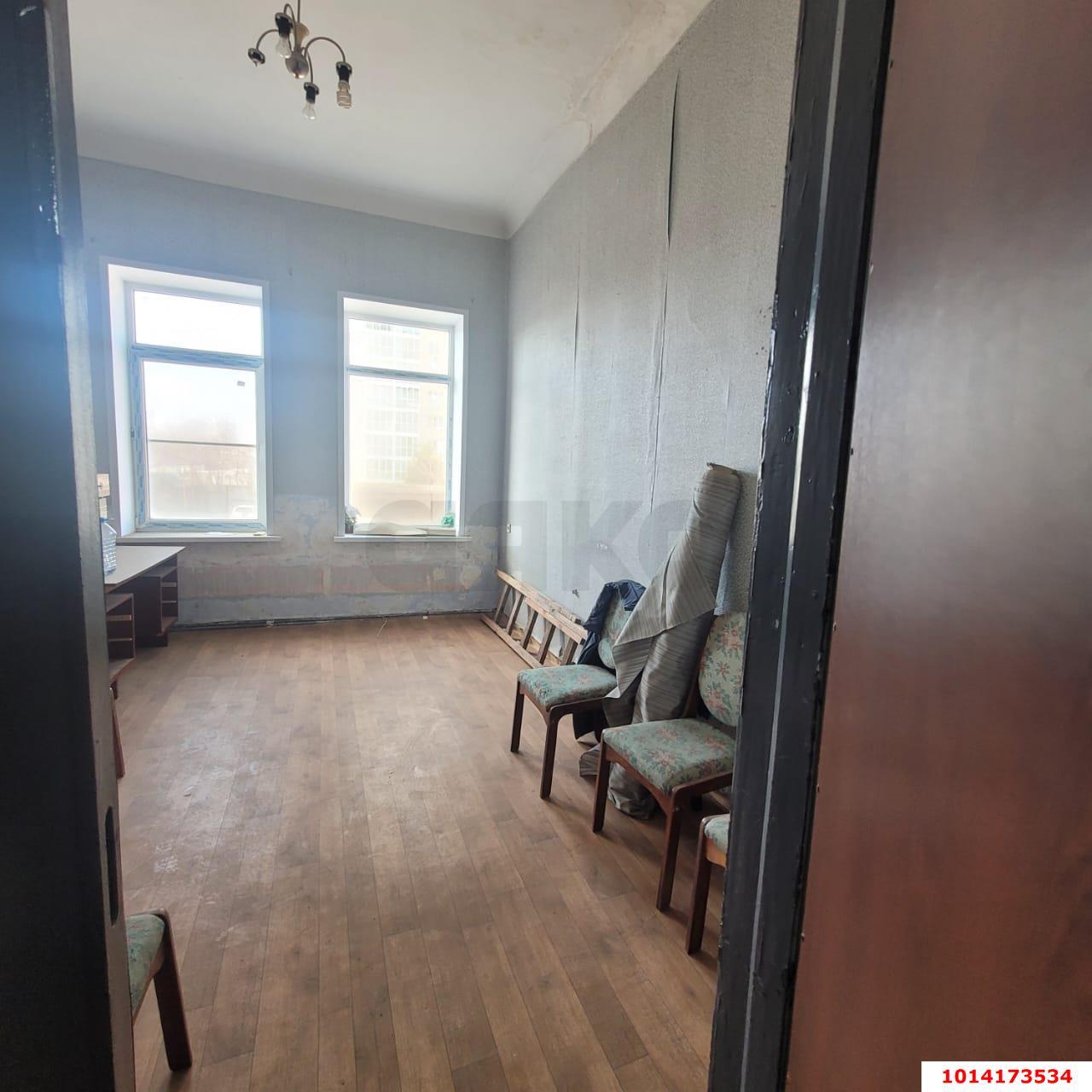 Фото №13: Студия 59 м² - Краснодар, Центральный, ул. Железнодорожная, 4