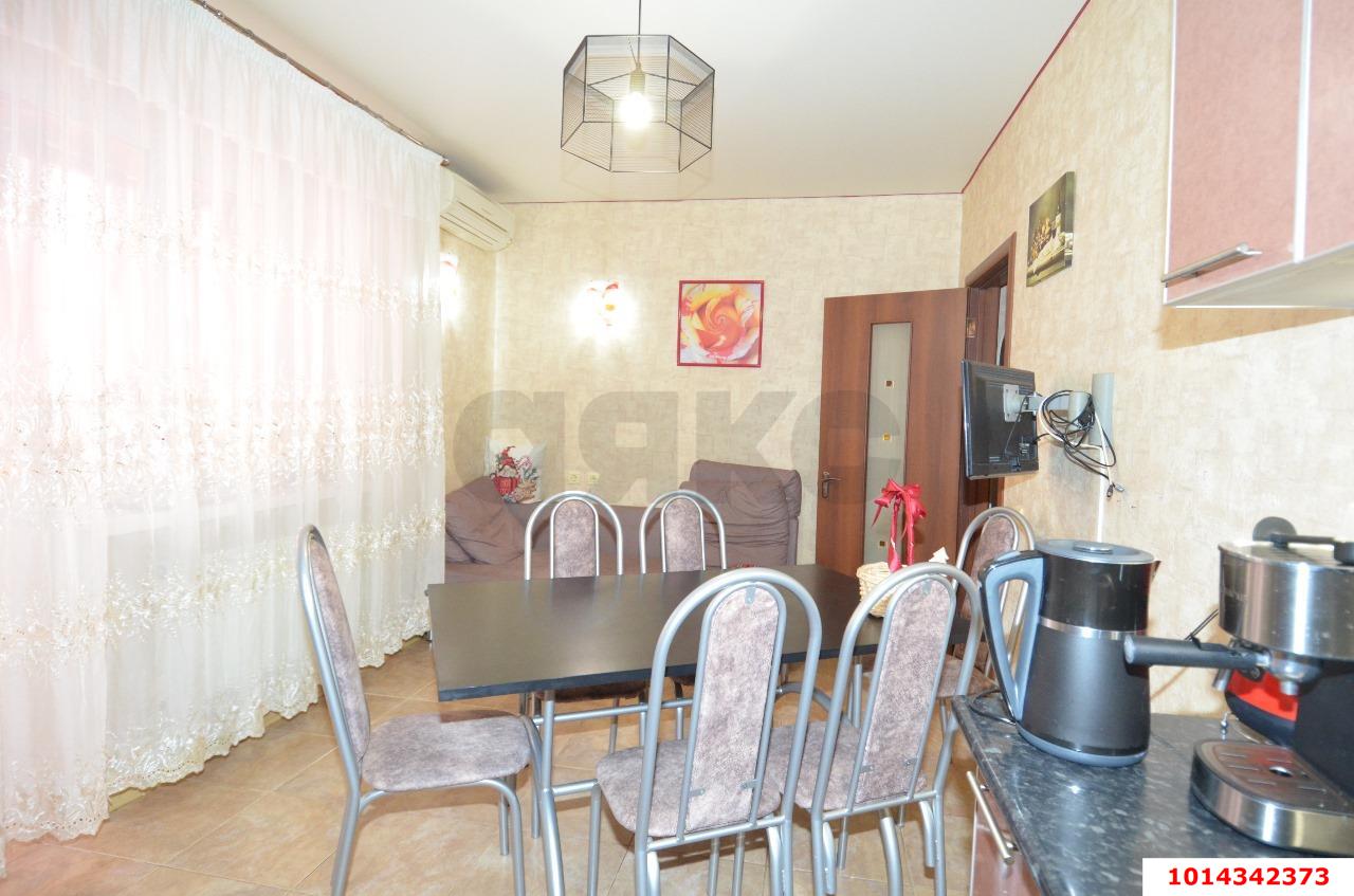 Фото №2: 2-комнатная квартира 83 м² - Краснодар, Камвольно-суконный Комбинат, ул. Камвольная, 1/1