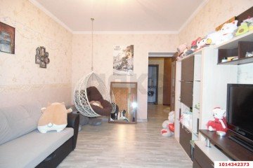 Фото №3: 2-комнатная квартира 83 м² - Краснодар, мкр. Камвольно-суконный Комбинат, ул. Камвольная, 1/1
