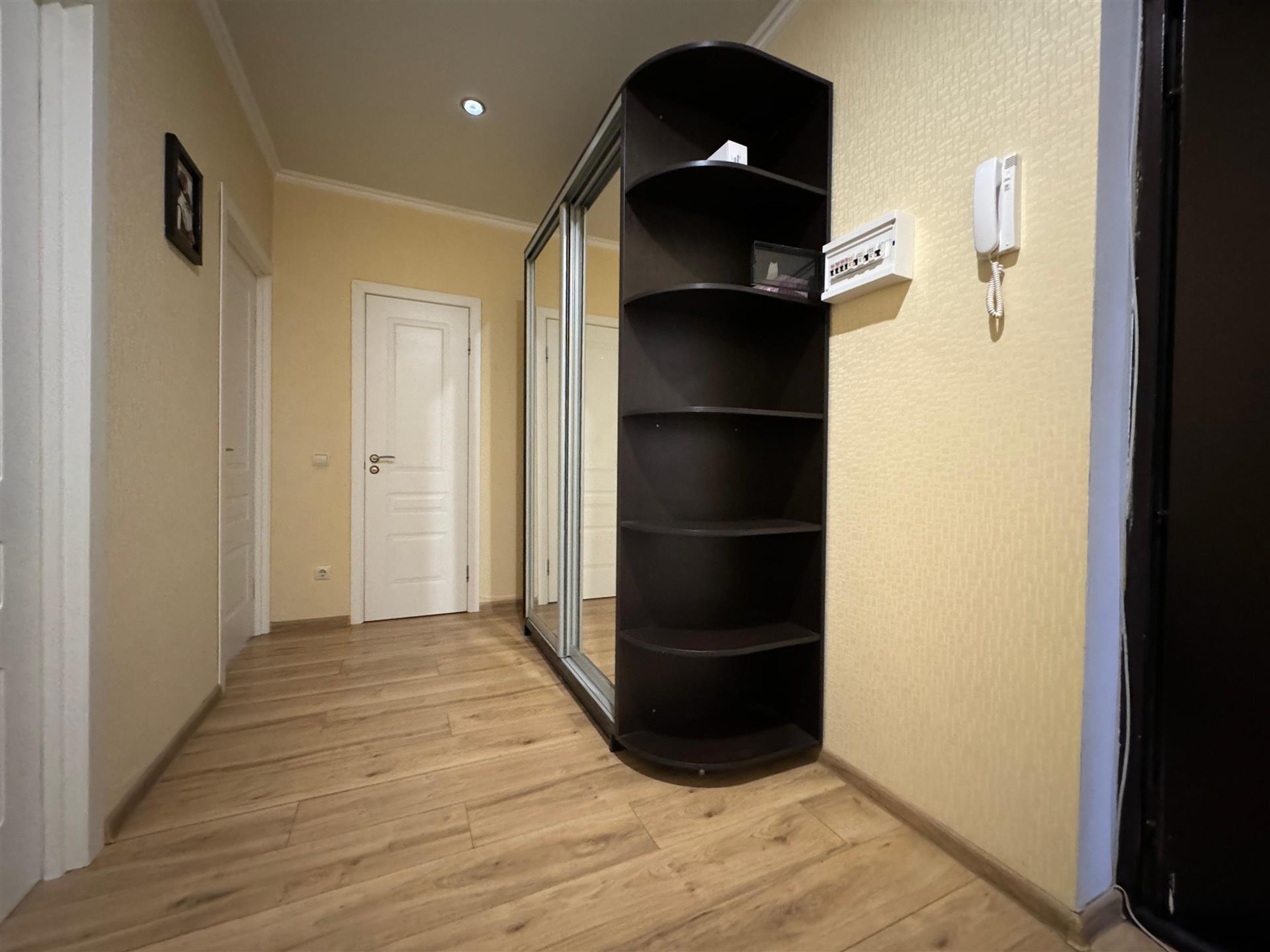 Фото №5: 1-комнатная квартира 47 м² - Краснодар, Прикубанский внутригородской округ, жилой комплекс Времена Года-2, мкр. имени Петра Метальникова, ул. Петра Метальникова, 26