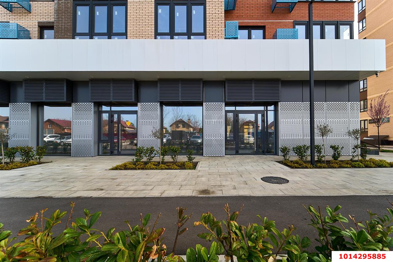 Фото №6: Торговое помещение 277 м² - Знаменский, Родные Просторы, ул. Природная, 10Бк2