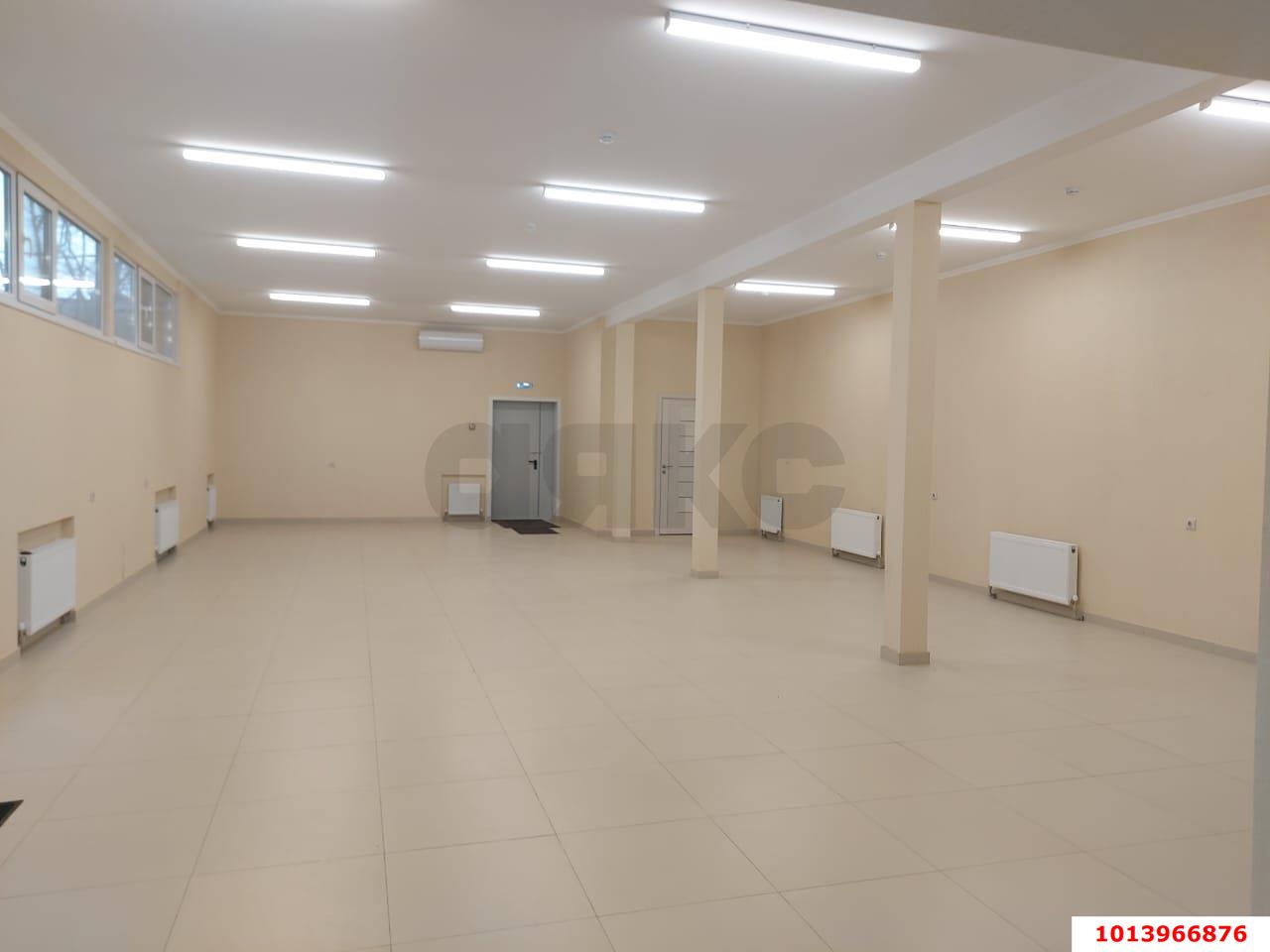 Фото №8: Торговое помещение 550 м² - Краснодар, Западный внутригородской округ, ул. Северная, 281