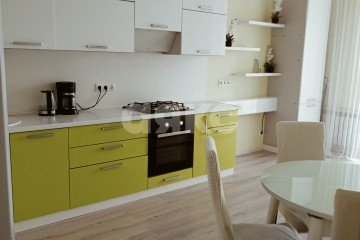 Фото №1: 2-комнатная квартира 75 м² - Геленджик, мкр. жилой комплекс Черноморский-2, ул. Крымская, 22к21