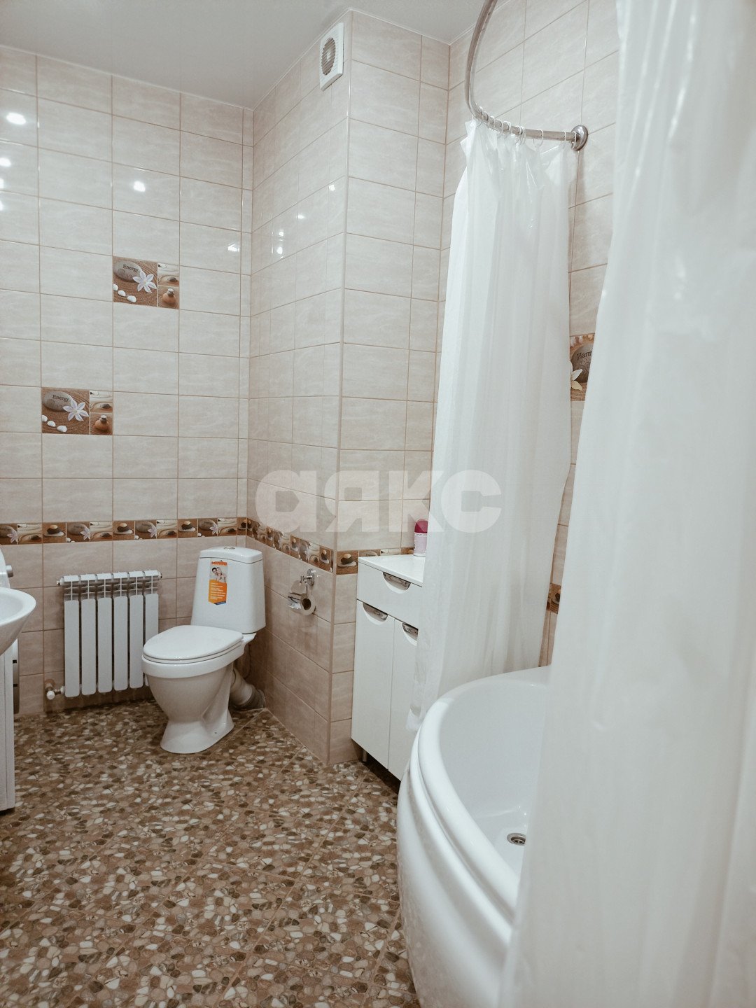 Фото №4: 2-комнатная квартира 75 м² - Геленджик, жилой комплекс Черноморский-2, ул. Крымская, 22к21