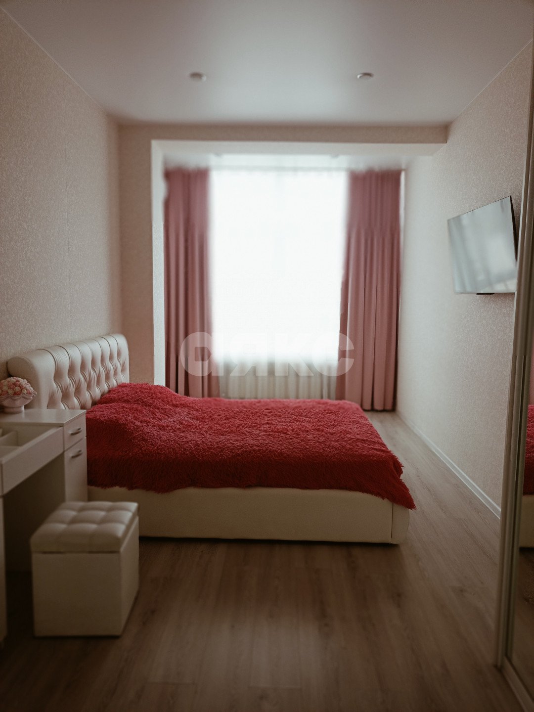 Фото №3: 2-комнатная квартира 75 м² - Геленджик, жилой комплекс Черноморский-2, ул. Крымская, 22к21