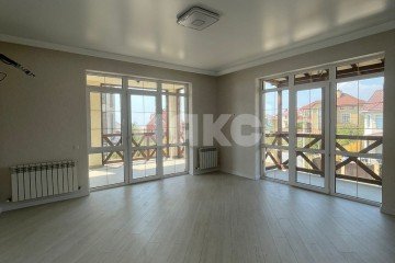Фото №3: Коттедж 229 м² - Геленджик, мкр. Солнечный, ул. Лазаревская, 8