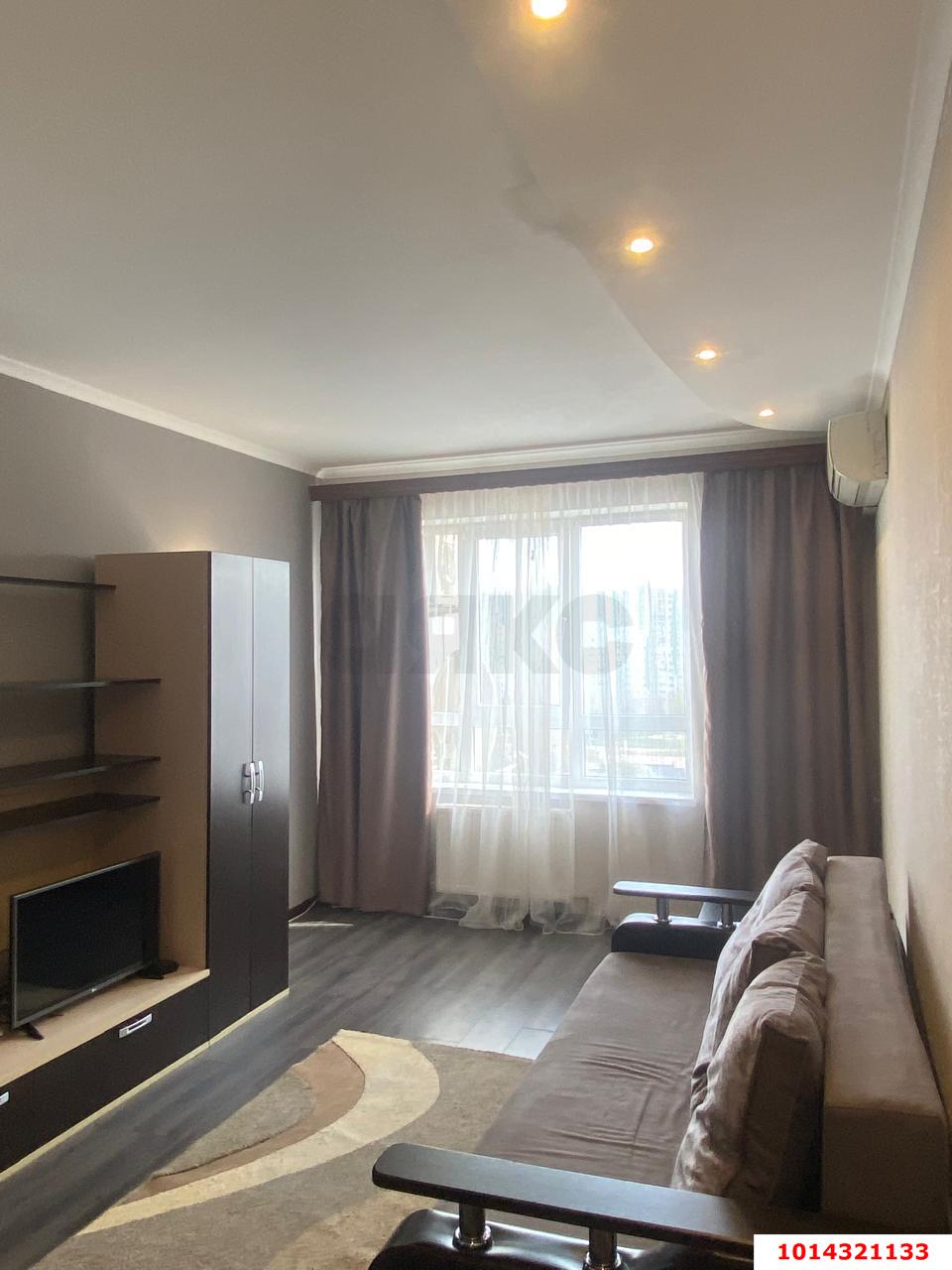 Фото №1: 1-комнатная квартира 42 м² - Краснодар, 40 лет Победы, ул. 1 Мая, 91/2