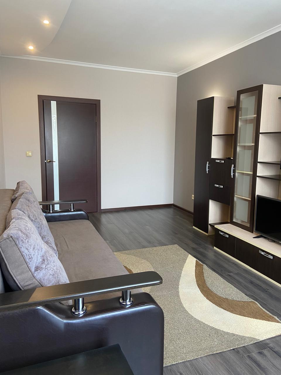 Фото №2: 1-комнатная квартира 42 м² - Краснодар, Прикубанский внутригородской округ, мкр. 40 лет Победы, ул. 1 Мая, 91/2