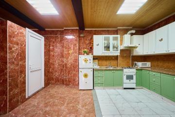 Фото №2: Студия 200 м² - Краснодар, ж/м Пашковский, ул. Фадеева, 150/1