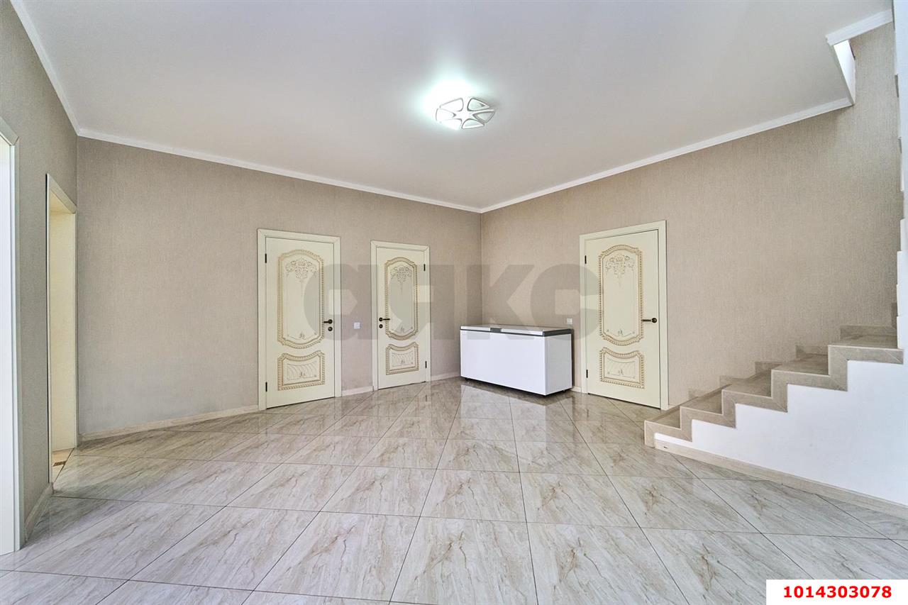 Фото №5: Дом 256 м² + 6 сот. - Авангард, Прикубанский внутригородской округ, ул. Виноградная, 106