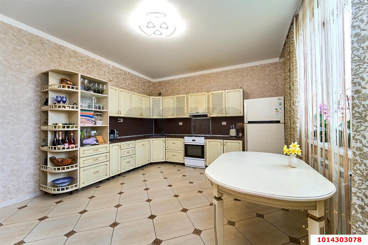 Фото №7: Дом 256 м² + 6 сот. - Авангард, Прикубанский внутригородской округ, ул. Виноградная, 106
