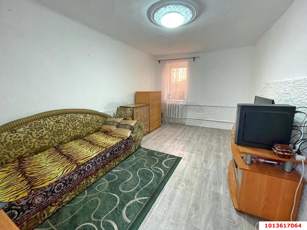 Фото №1: Часть дома 41 м² + 1 сот. - Краснодар, Центральный, ул. Будённого, 249/1