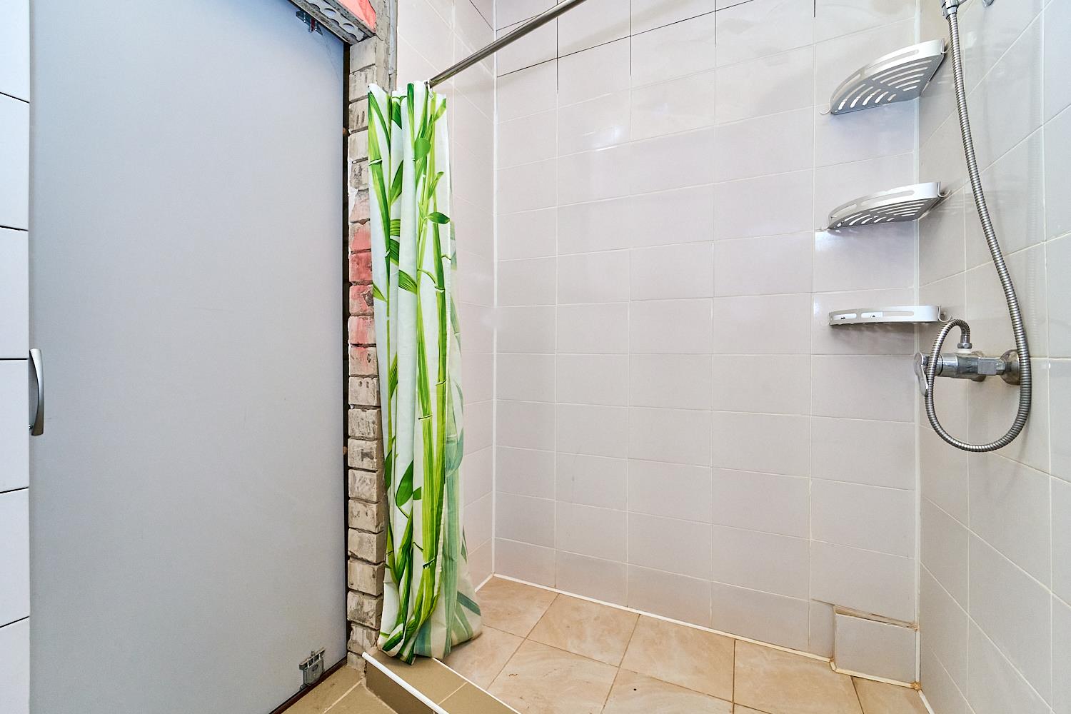 Фото №11: Дом 50 м² + 6 сот. - Краснодар, ул. Розовая, 289