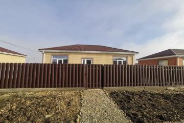 Фото №1: Дом 93 м² - Тлюстенхабль, мкр. Черёмушки, ул. Коммунаров, 14/3