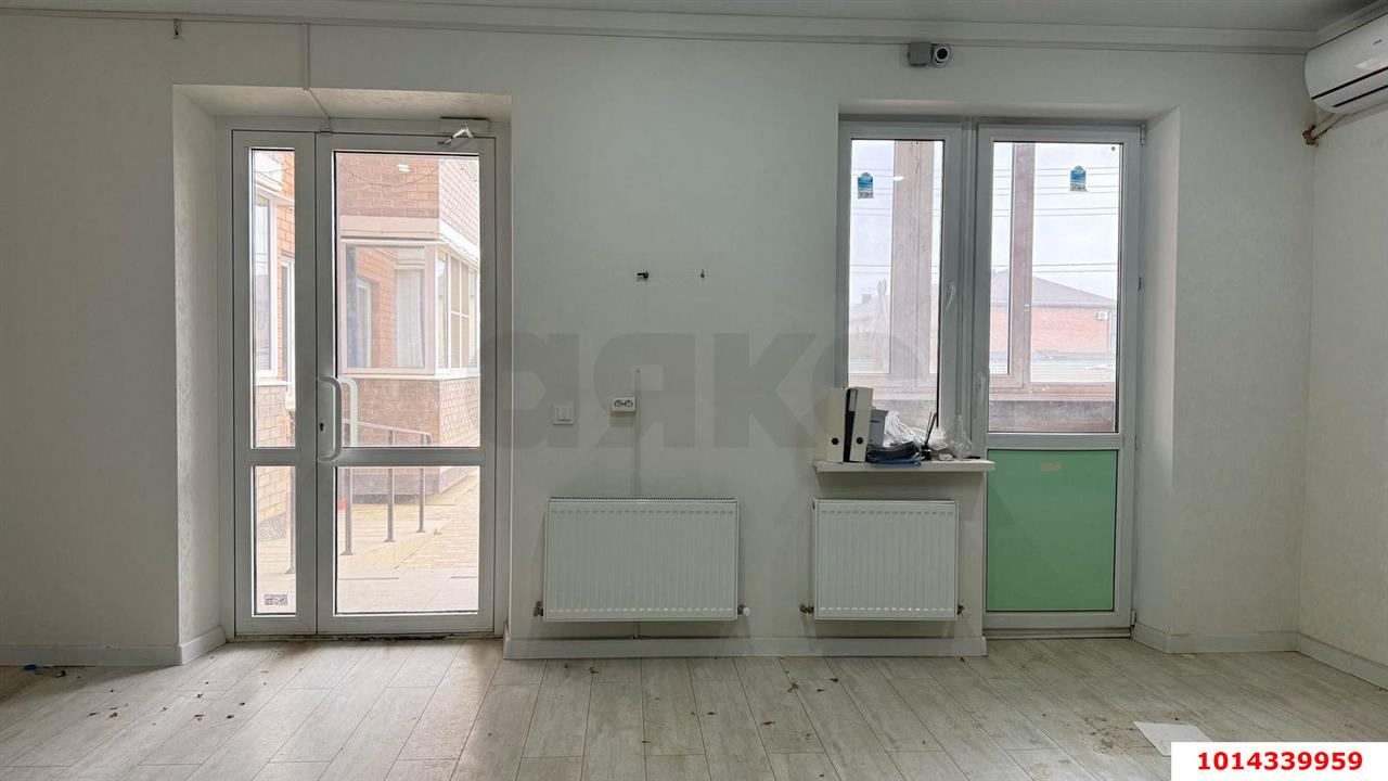 Фото №3: Коммерция 33 м² - Новая Адыгея, ул. Бжегокайская, 10