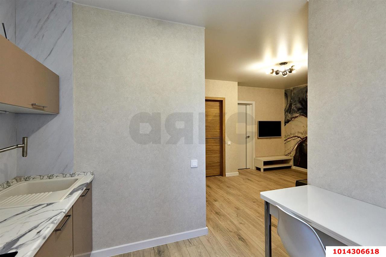 Фото №7: 3-комнатная квартира 92 м² - Краснодар, Центральный внутригородской округ, мкр. Центральный, ул. Железнодорожная, 24