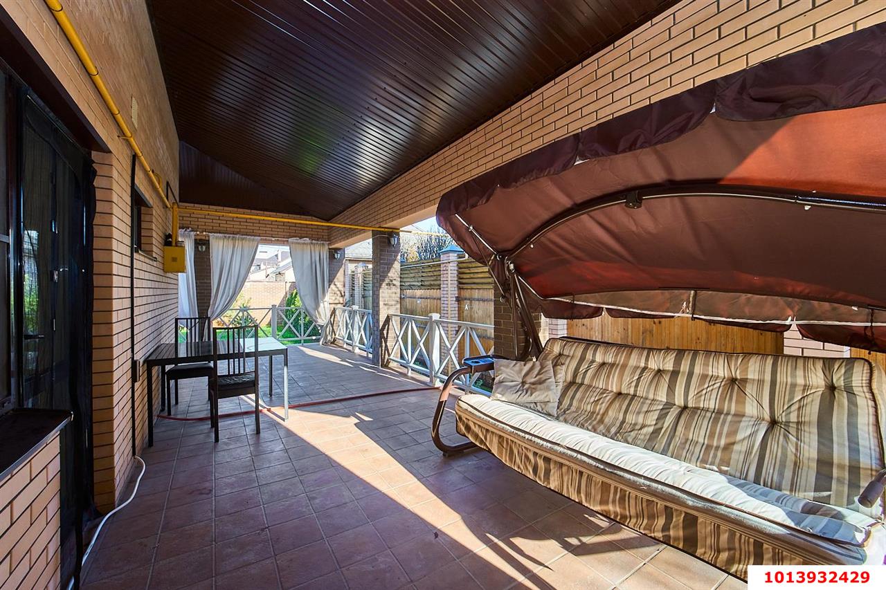 Фото №10: Дом 298 м² + 8 сот. - Краснодар, Прикубанский внутригородской округ, мкр. Северный, ул. Архангельская, 39