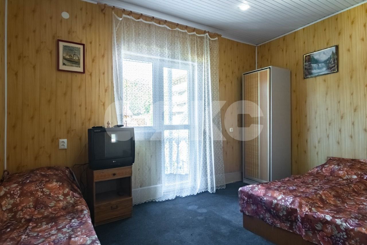 Фото №8: Дом 720 м² + 7.5 сот. - Сочи, Лазаревский, ул. Енисейская