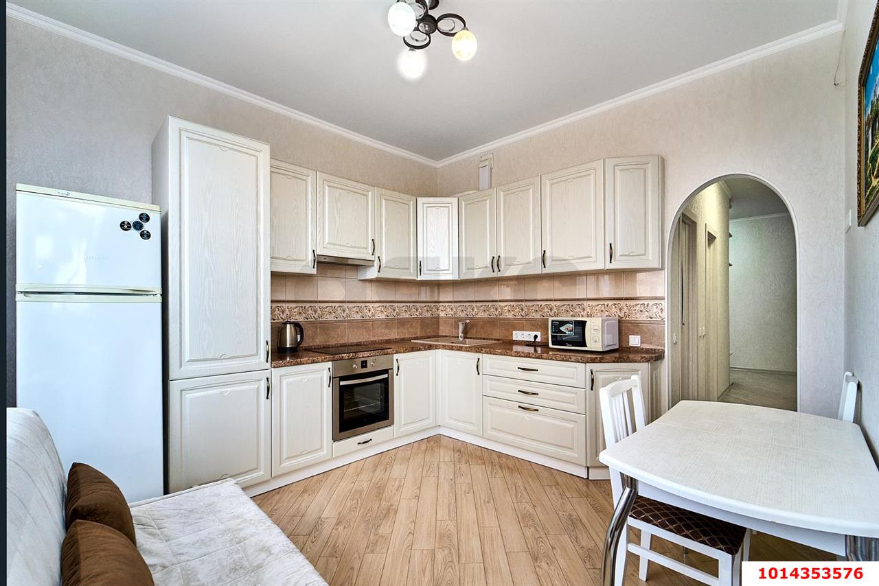 Фото №6: 2-комнатная квартира 74 м² - Краснодар, Центральный, ул. Октябрьская, 181/2к2