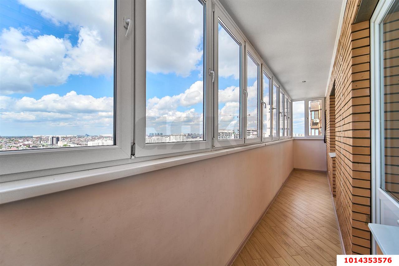 Фото №17: 2-комнатная квартира 74 м² - Краснодар, Центральный, ул. Октябрьская, 181/2к2