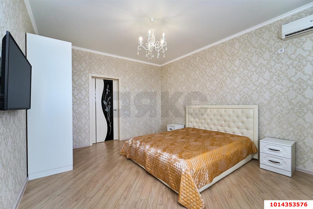 Фото №9: 2-комнатная квартира 74 м² - Краснодар, Центральный, ул. Октябрьская, 181/2к2