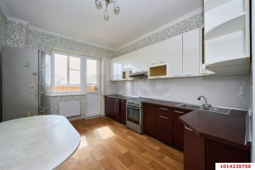 Фото №1: 1-комнатная квартира 50 м² - Краснодар, мкр. Западный внутригородской округ, ул. Кожевенная, 40