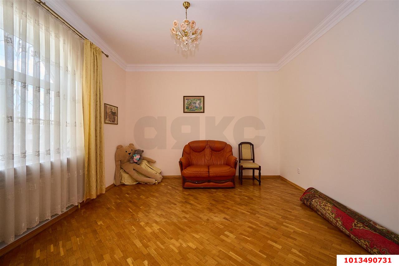 Фото №14: Дом 200 м² + 9 сот. - Краснодар, Прикубанский внутригородской округ, мкр. Сады Калинина, ул. Средняя, 32/4