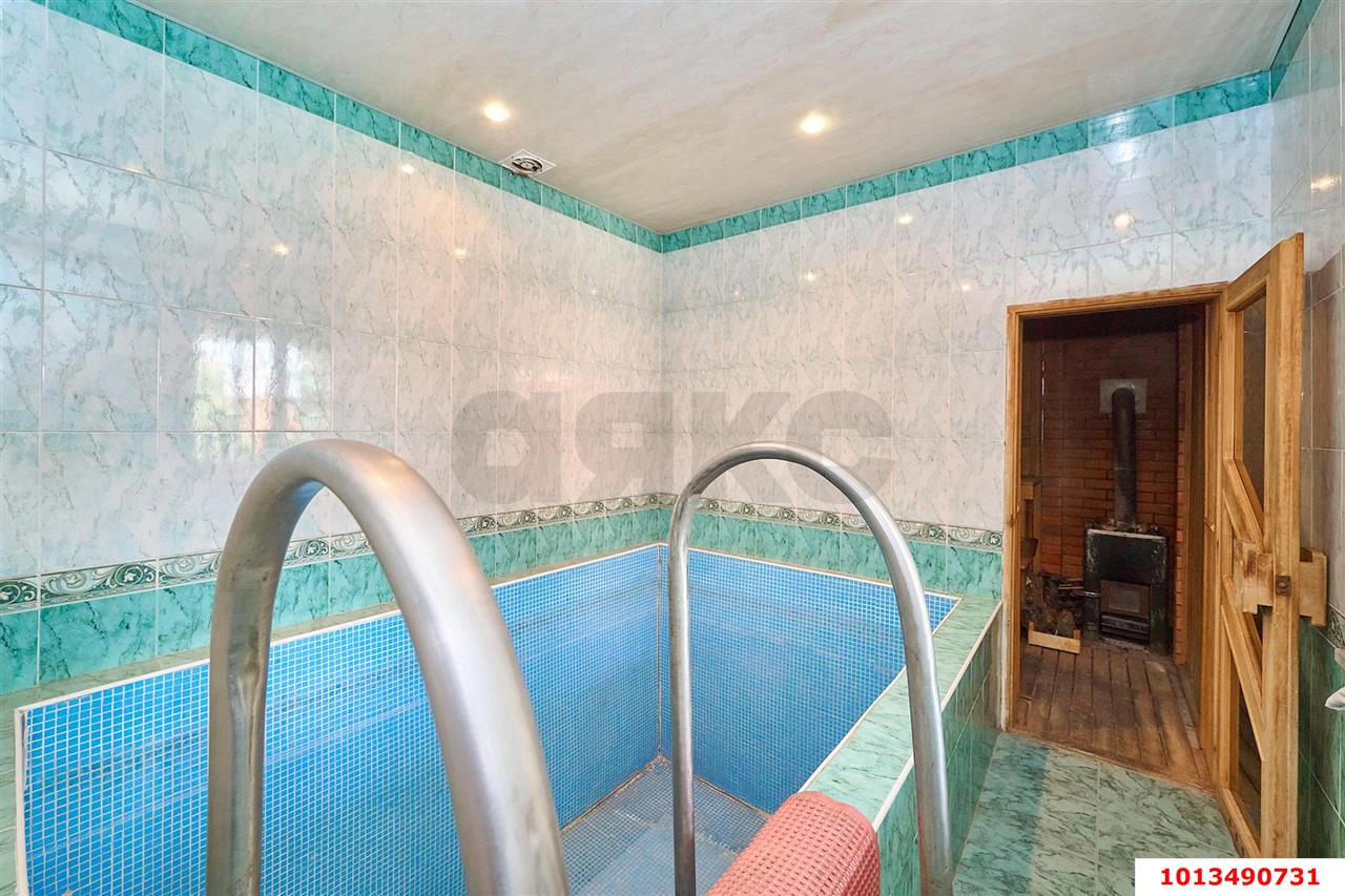 Фото №8: Дом 200 м² + 9 сот. - Краснодар, Прикубанский внутригородской округ, мкр. Сады Калинина, ул. Средняя, 32/4