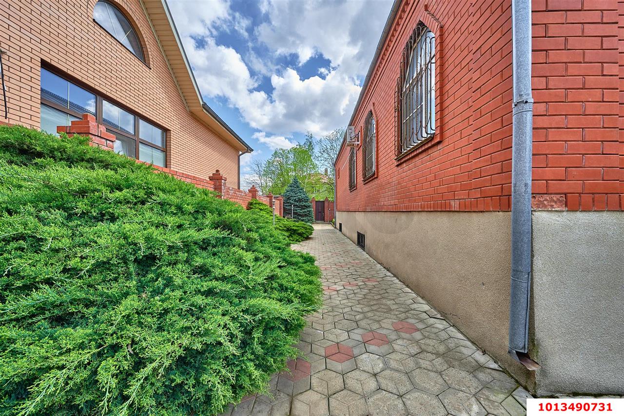 Фото №2: Дом 200 м² + 9 сот. - Краснодар, Сады Калинина, ул. Средняя, 32/4