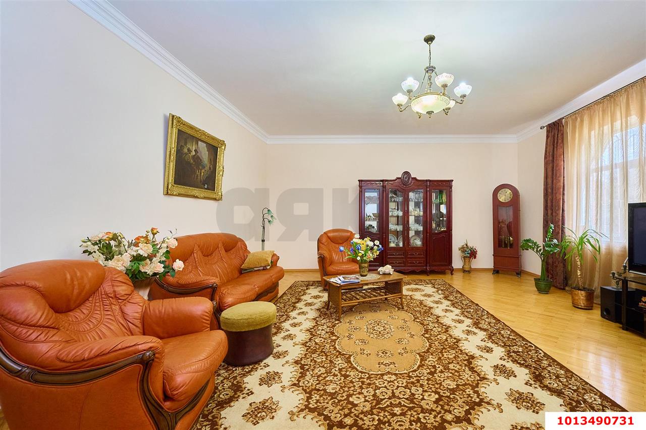 Фото №16: Дом 200 м² + 9 сот. - Краснодар, Прикубанский внутригородской округ, мкр. Сады Калинина, ул. Средняя, 32/4