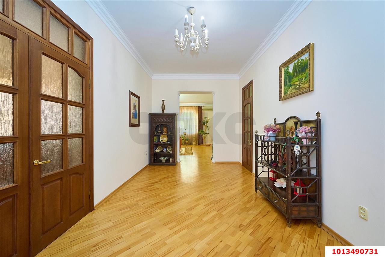 Фото №17: Дом 200 м² + 9 сот. - Краснодар, Прикубанский внутригородской округ, мкр. Сады Калинина, ул. Средняя, 32/4